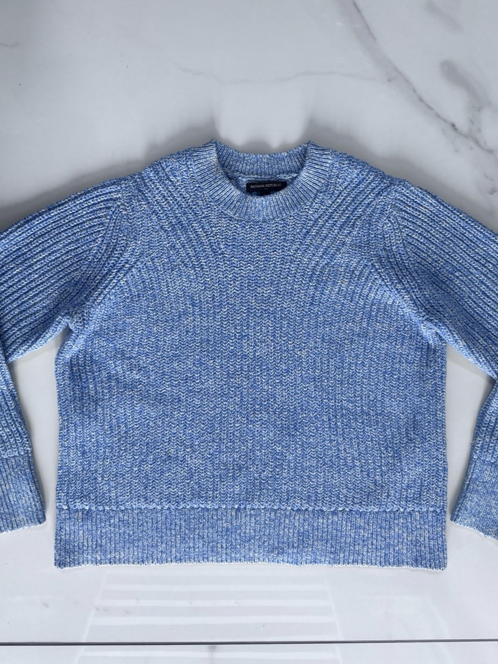 Banana Republic Blue & White Knit Sweater Size Medium Like New